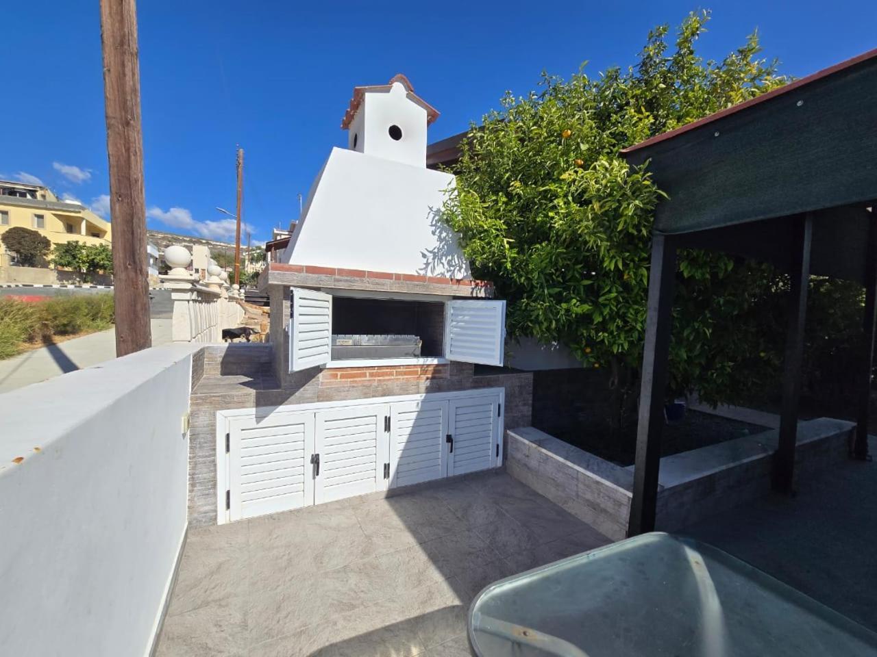 Michael Angelo Villa Paphos Eksteriør billede